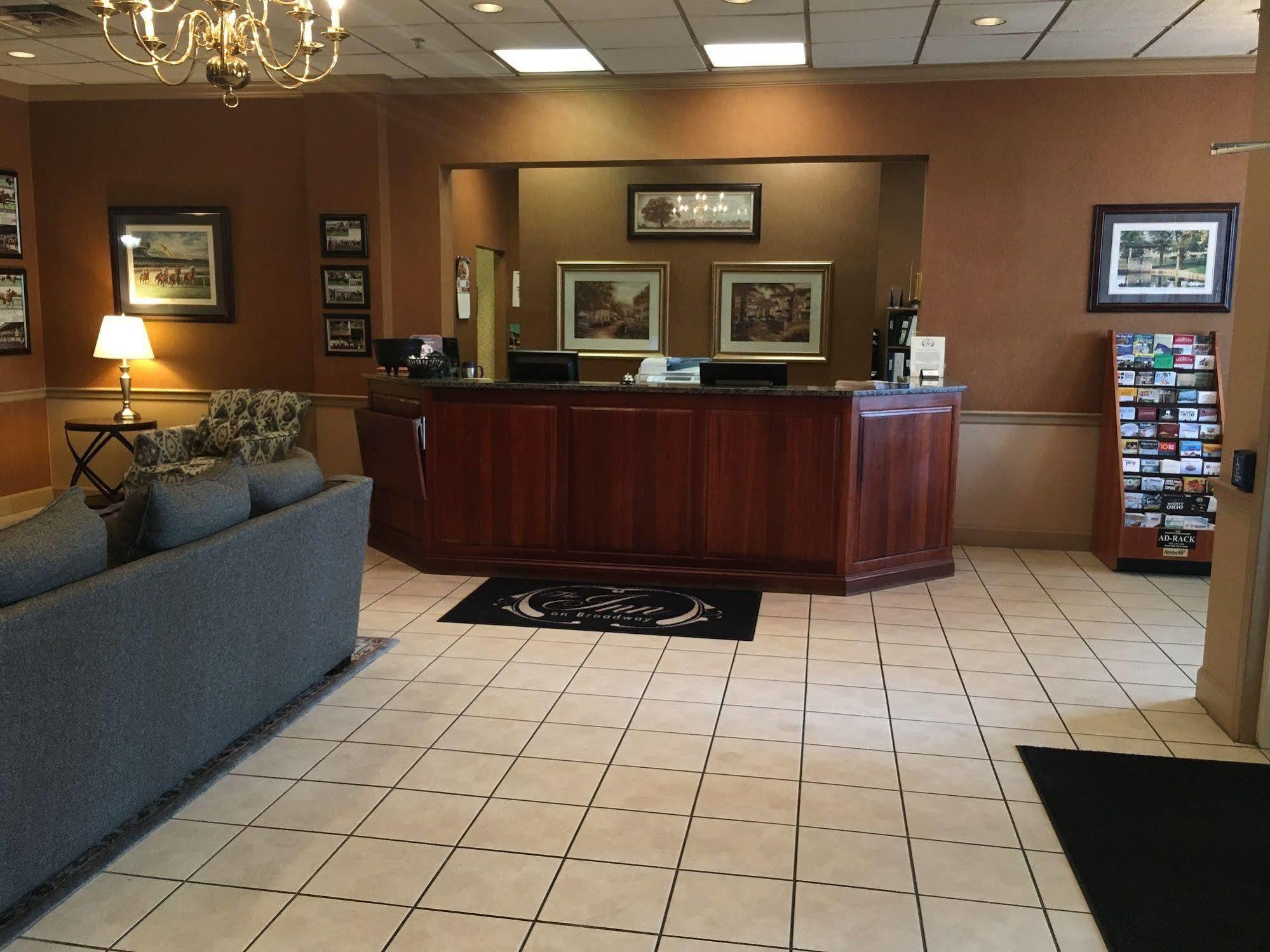 Inn On Broadway Downtown/Keeneland/Medical Center Lexington Eksteriør bilde